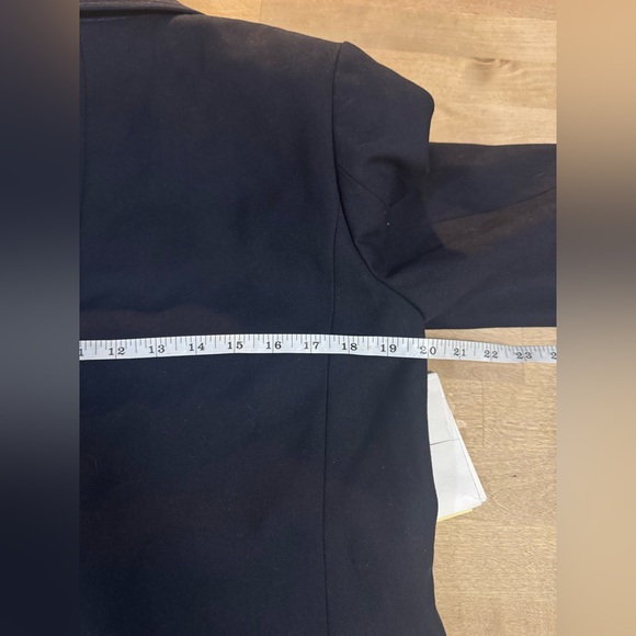 NWT Wilfred Aritzia Portale Admiral Blazer with Gold Emblem - Picture 10 of 12